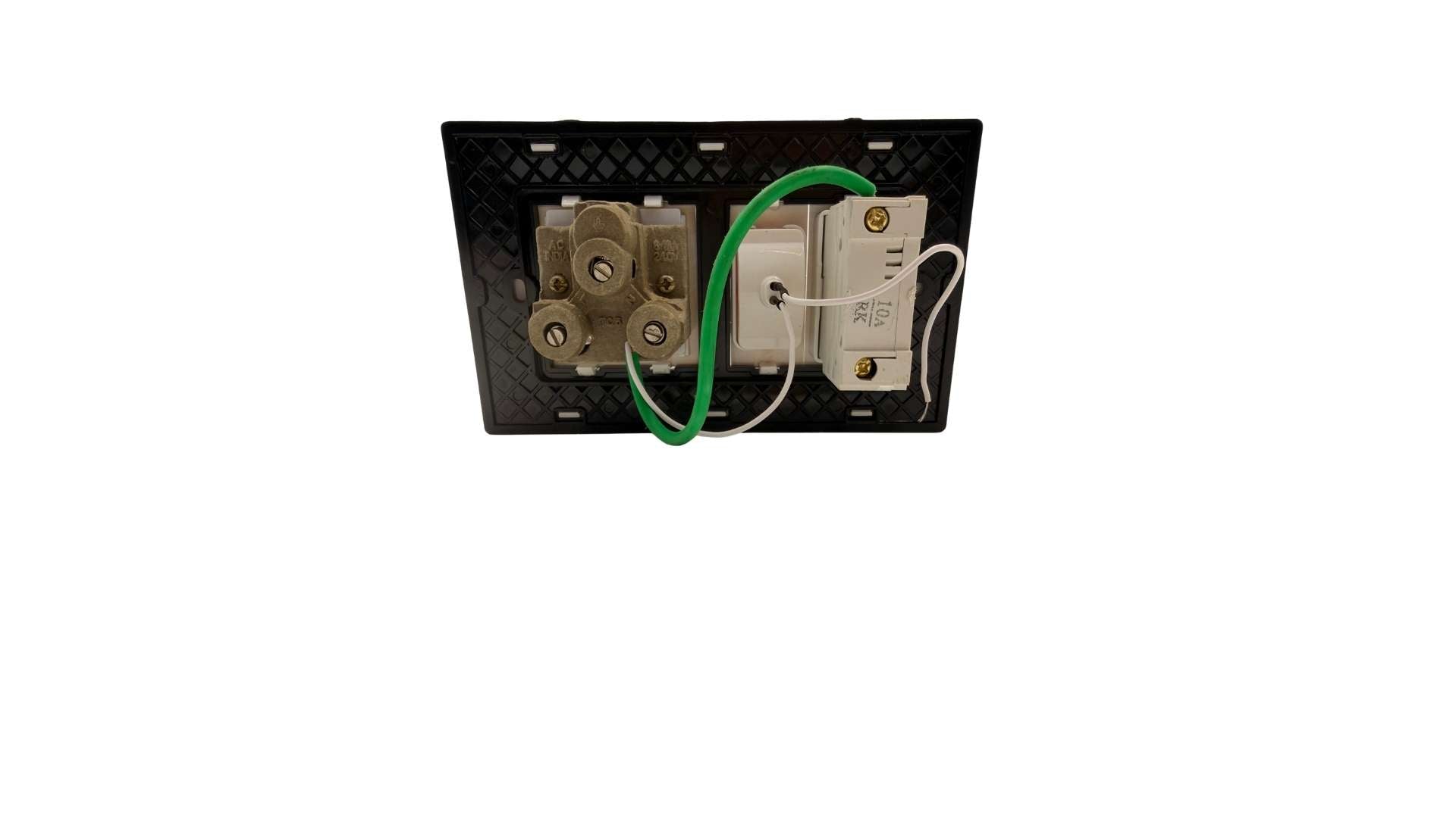 ME Modular C10 MCB Socket Combo Plate