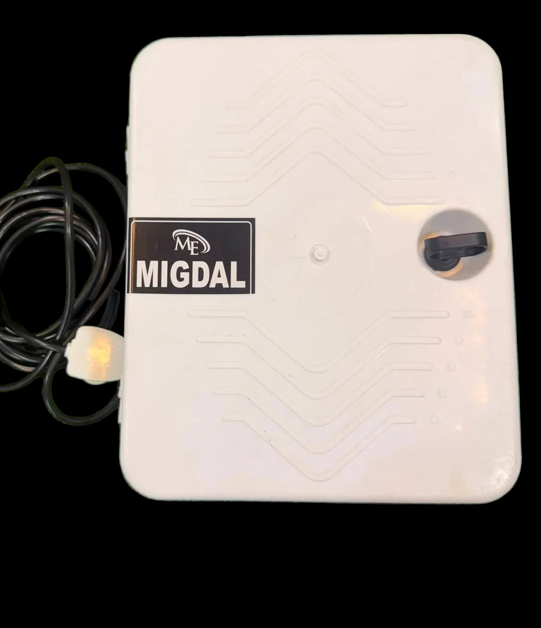 EV  Weatherproof Outdoor Power Distribution Box – 3 Socket with Switch